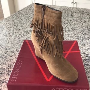 Suede booties never been worn